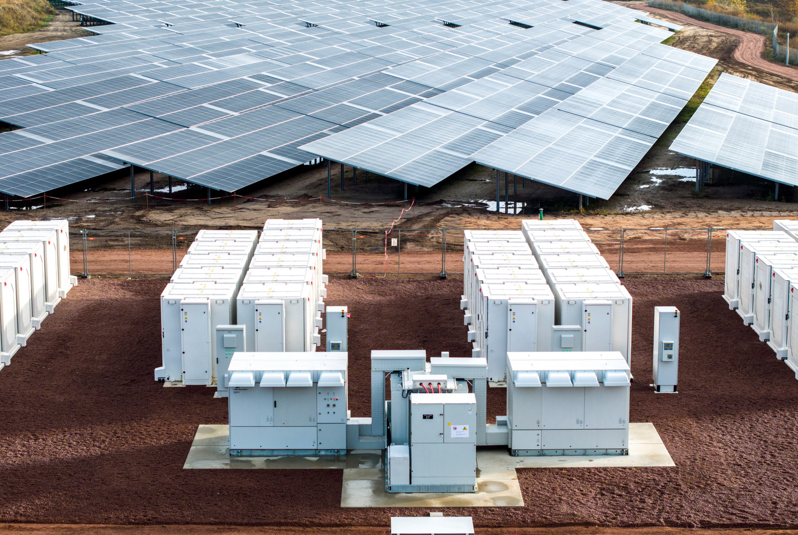 Co Location als Erfolgsmodell: Wie die Kombination von Photovoltaik und Batteriespeichern Potenziale hebt