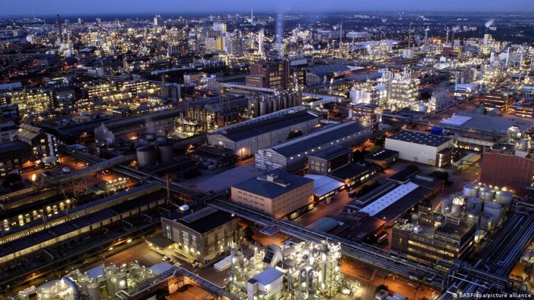 Krise oder Wende? Deutschlands Chemiebranche kämpft