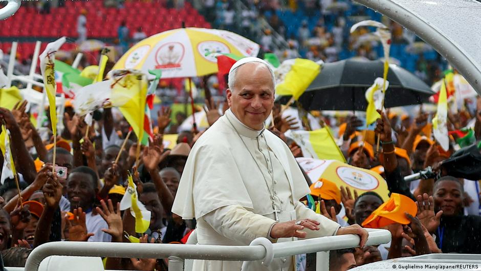Ein Jahr Papst Leo: Tradition und Tacheles für den Frieden