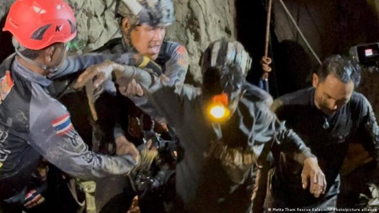 Höhlendrama in Laos: Weitere Goldsucher in Sicherheit