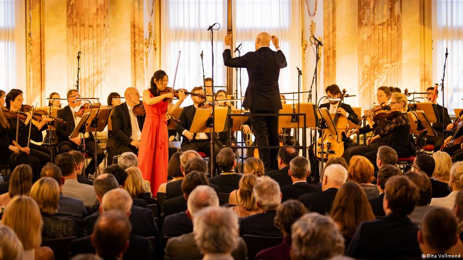 Idol Mozart: Die Suche nach Schönheit in Krisenzeiten