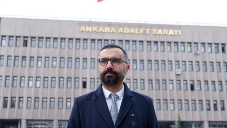 Türkei: Prozess gegen Deutsche Welle Korrespondenten beginnt