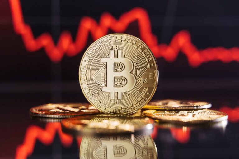 Längste Abflussserie: Bitcoin ETFs brechen Negativrekord