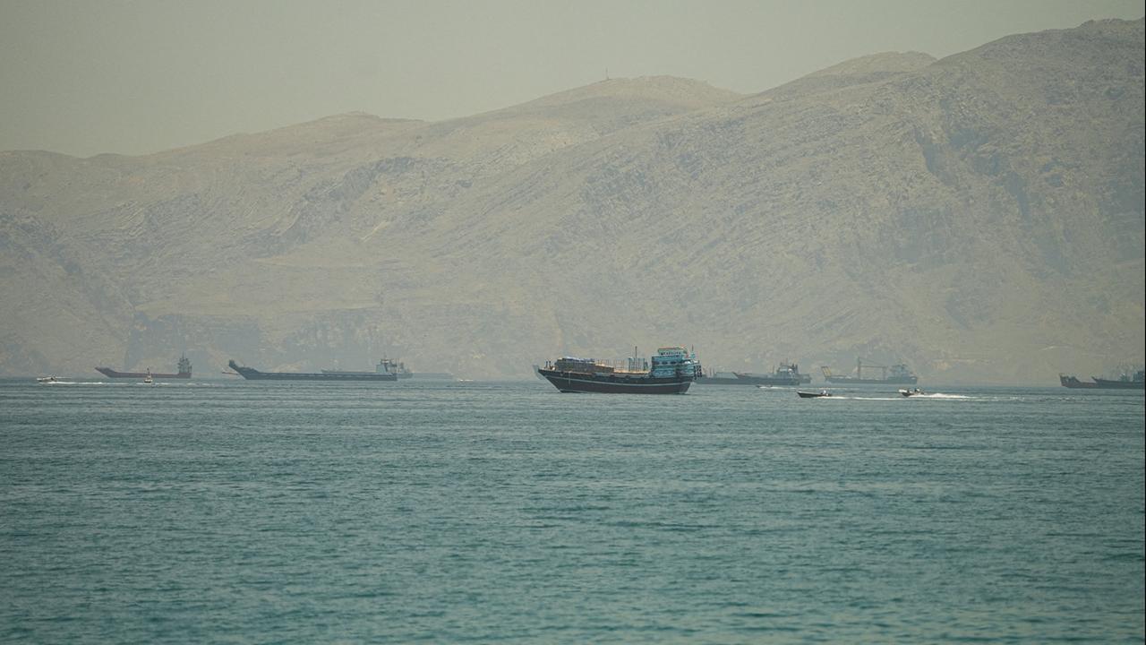 USA greifen Raketenstellungen im Iran und Boote an