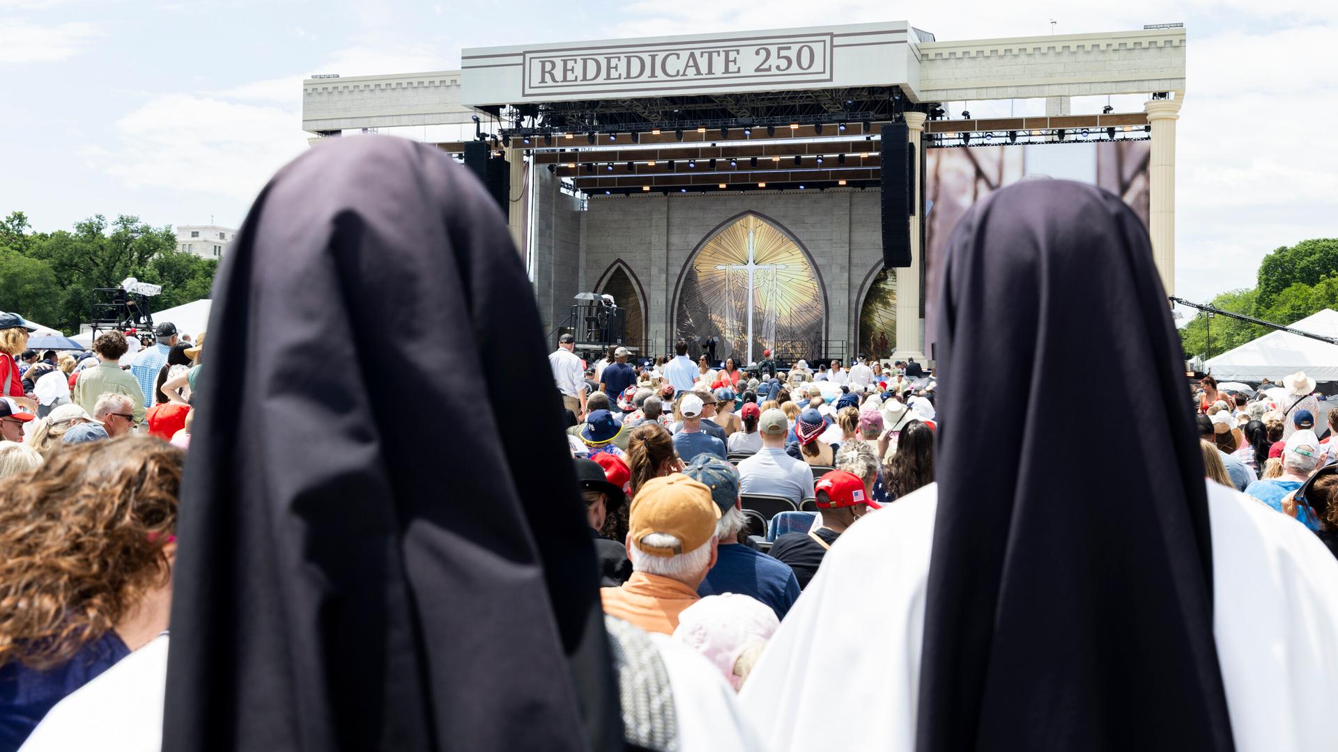 USA: Tausende bei christlich fundamentalistisch geprägter Gebetsveranstaltung in Washington mit Trump, Vance und Hegseth