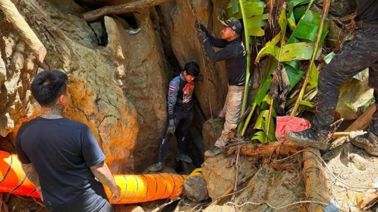 Laos: Sieben Männer stecken weiterhin in einer überfluteten Höhle fest