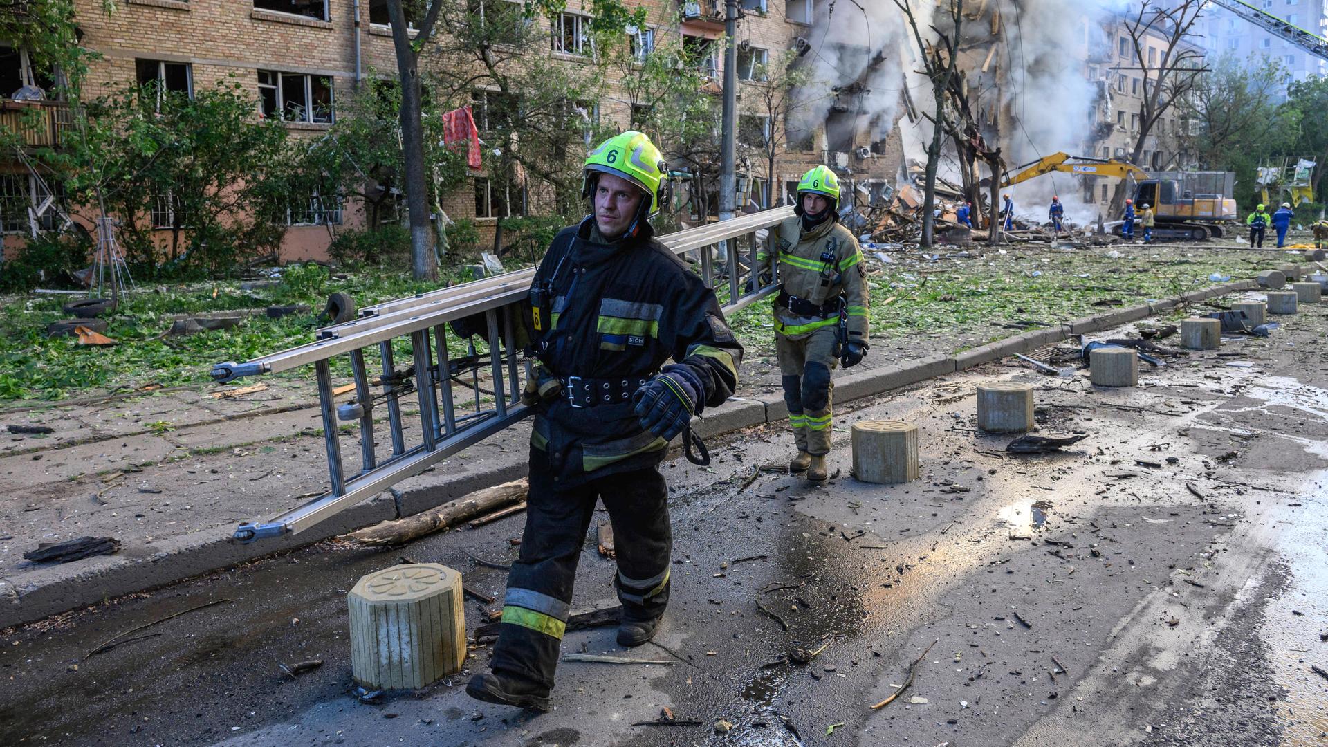 Krieg in der Ukraine: Tote und Verletzte bei schweren Angriffen auf Kiew