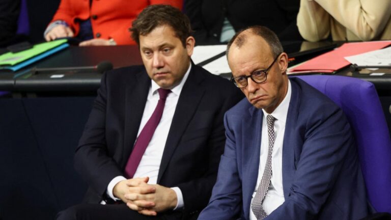 Vertrauen in die Politik: hart erarbeitet, schnell verspielt?