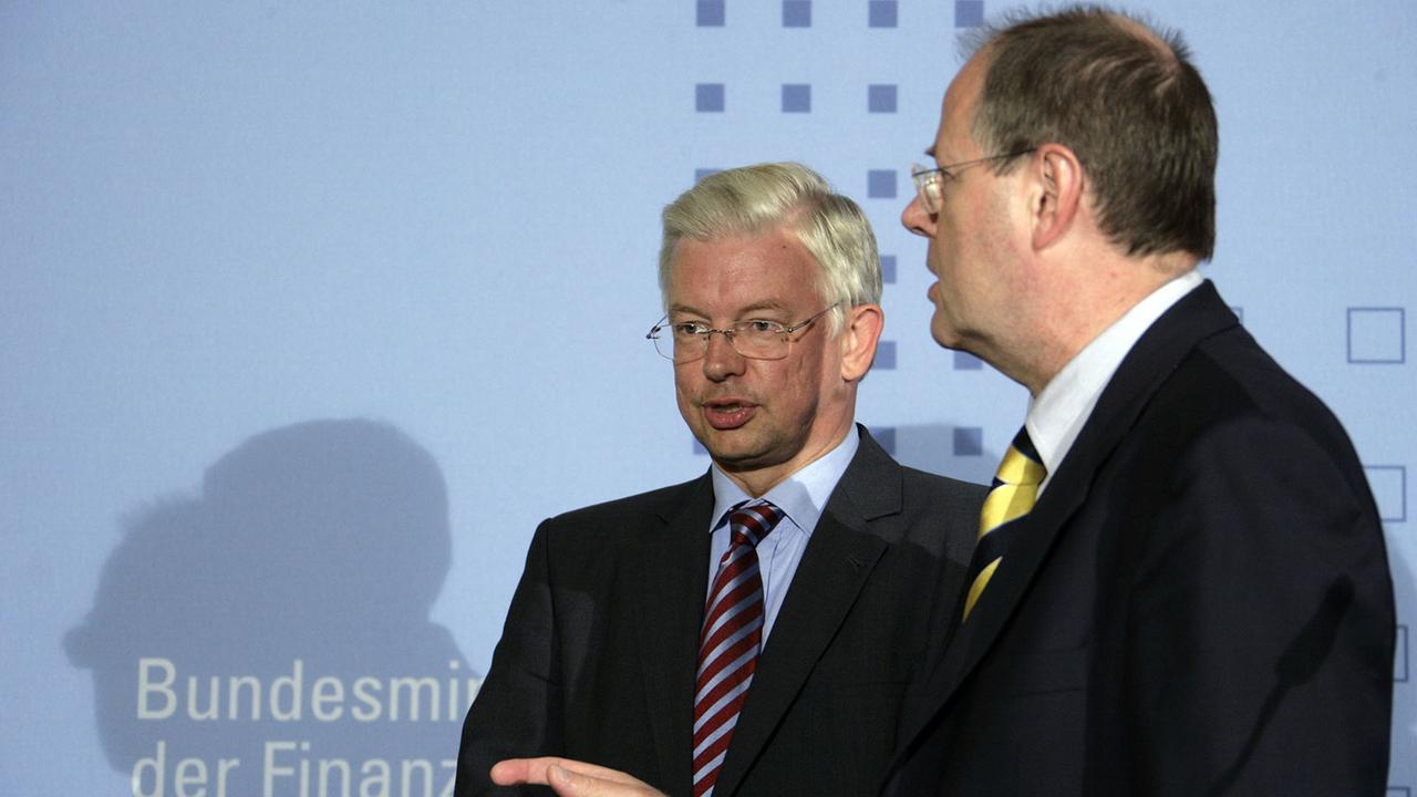 Einmal Rasenmäher à la Koch und Steinbrück?