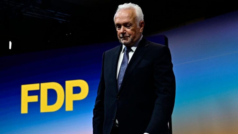 Kubicki ist FDP Chef: Alles andere als ein strahlender Sieger