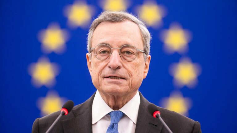 Karlspreis für Mario Draghi: Banker im Dienste Europas