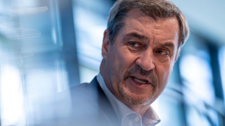 AfD im Umfragehoch: Söder sieht Koalition gezwungen zum Erfolg