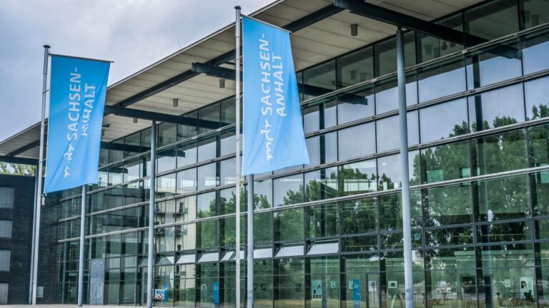 Sachsen-Anhalt: Medienpläne der AfD haben verfassungsrechtliche Grenzen