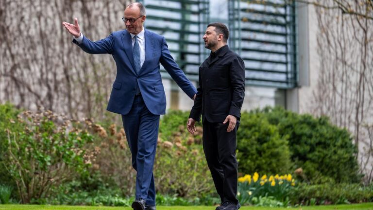 Merz schlägt EU Sonderstatus für Ukraine vor