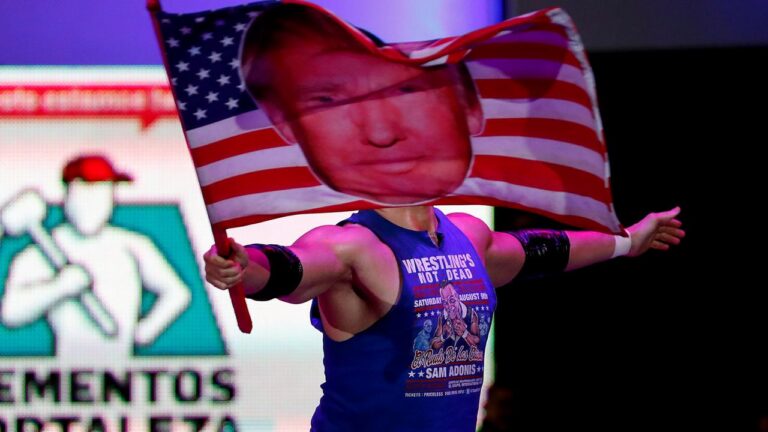 Das Prinzip Kayfabe: Wenn Politik zur Wrestling Show wird