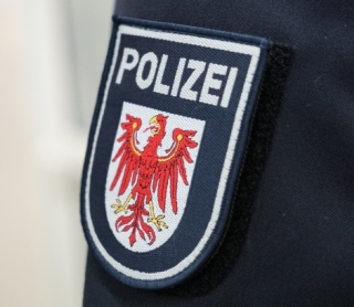 Auf Stauende aufgefahren auf der BAB 10 zwischen AS Glindow und AD Werder in Fahrtrichtung Hamburg