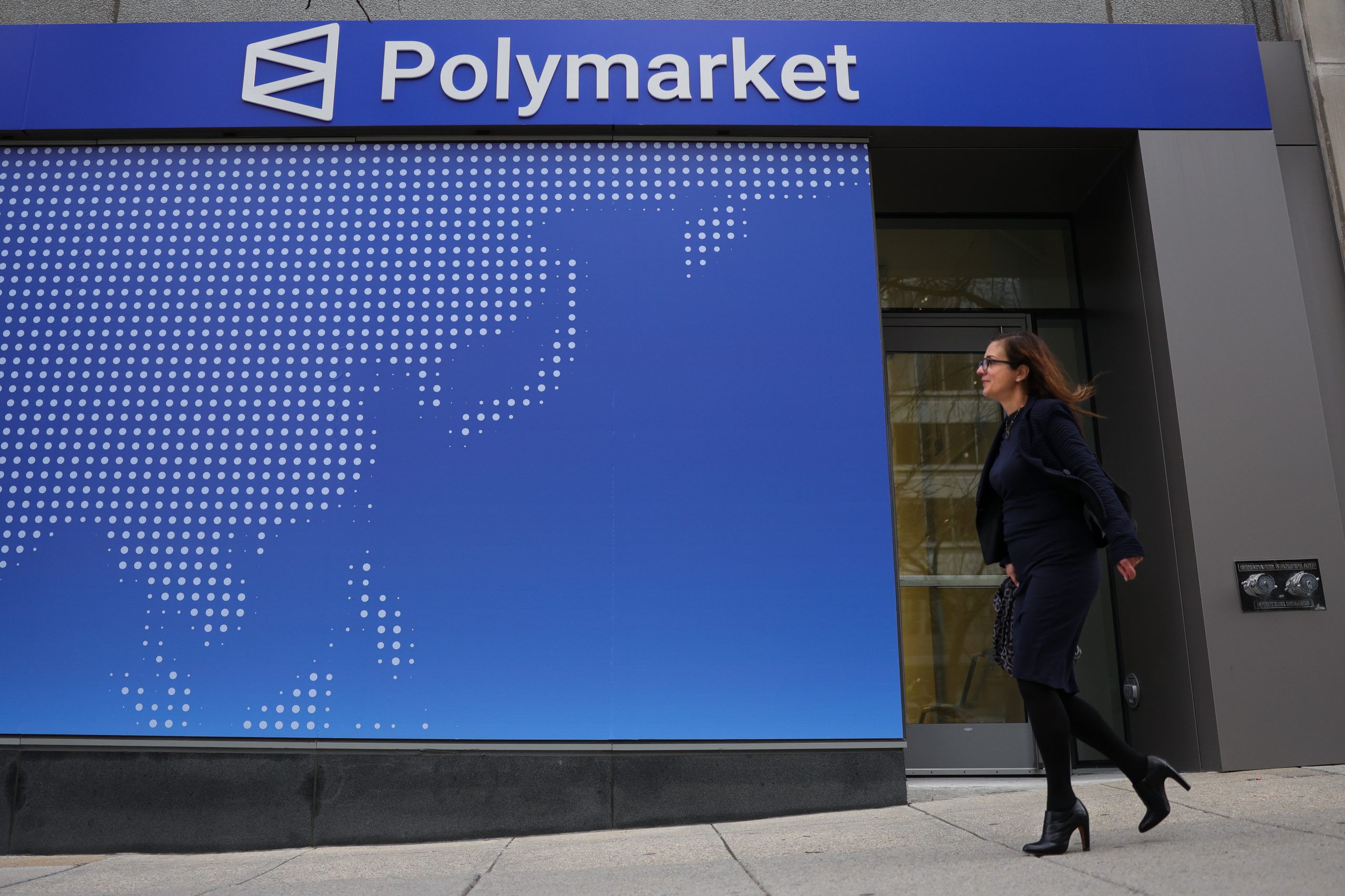 Spanien sperrt Polymarket und Kalshi, Verfahren gestartet