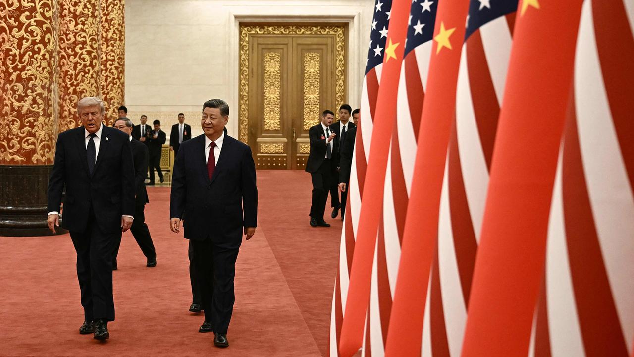 Trump zu Besuch in China: Ein Empfang mit Komplimenten - und einer Warnung