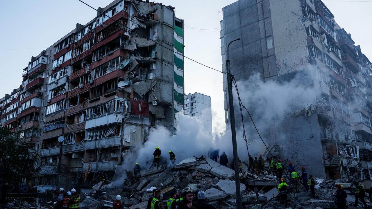 Ukraine-Krieg: Massive russische Angriffe in der Nacht