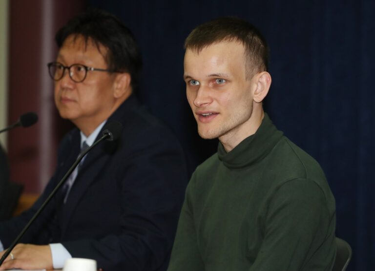 Buterin verteidigt Ethereum trotz wachsender Kritik