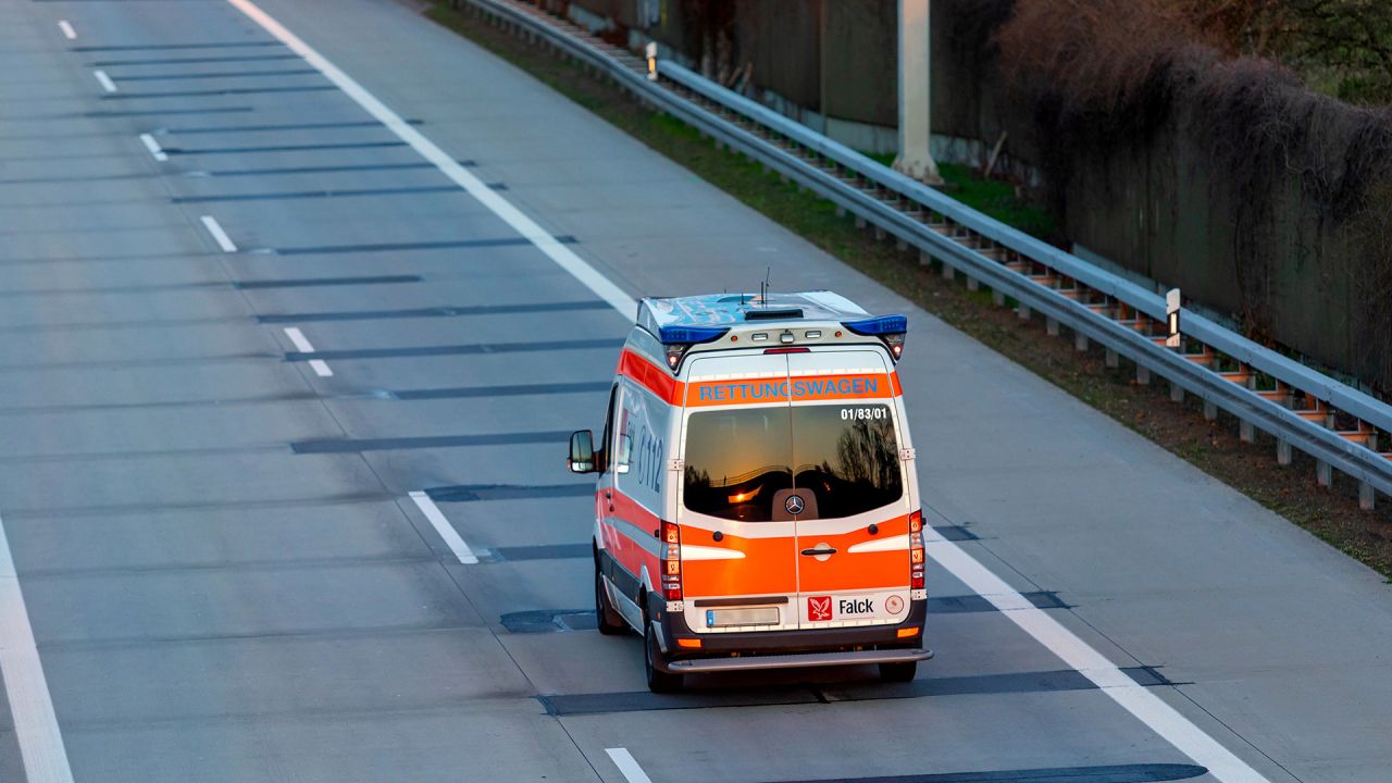 Autofahrer stirbt nach Auffahrunfall in Gransee