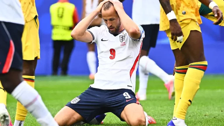 Ghanas Coach schäumt vor Wut: Harry Kane leistet sich einen groben Patzer