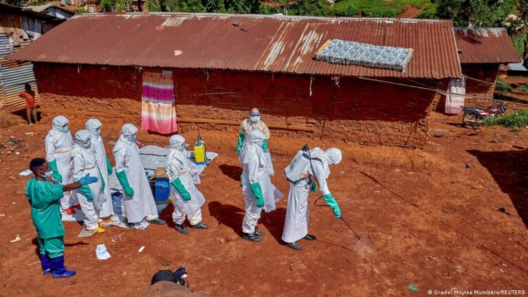 Wie Desinformation die Bekämpfung von Ebola im Kongo erschwert