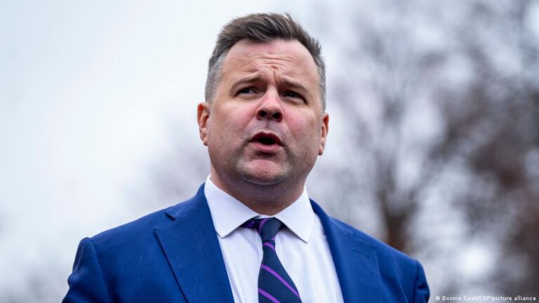News kompakt: Bill Pulte, US Geheimdienstchef ohne Praxis
