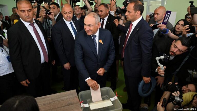 Pro westliche Regierungspartei gewinnt Wahl in Armenien
