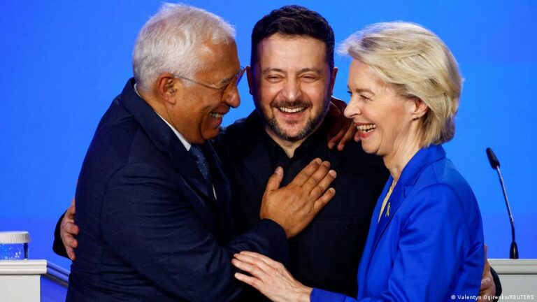 Weg frei für EU Beitrittsgespräche mit Ukraine und Moldau