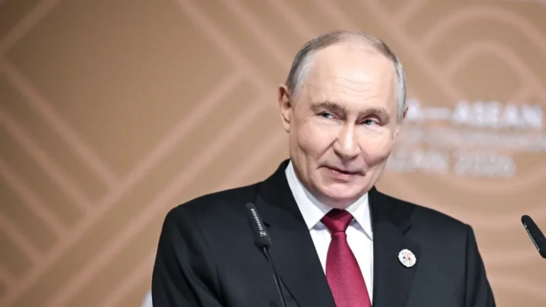 Treffen der Asean Staaten: Ukrainischer Angriff überschattet Putins Gipfel