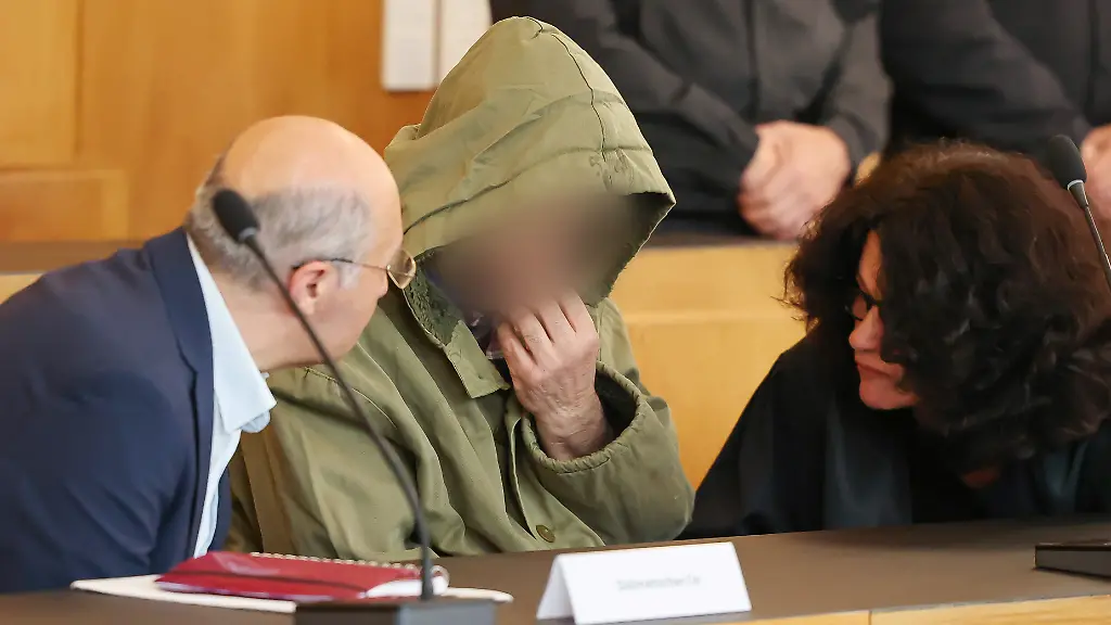 Frau mit Schal stranguliert: Lebenslange Haft nach Mord vor fast 42 Jahren