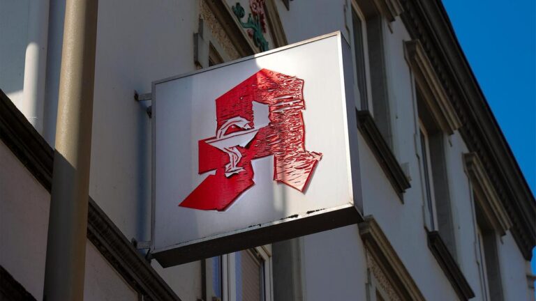 Online Konkurrenz: Stationäre Apotheken müssen aufrüsten