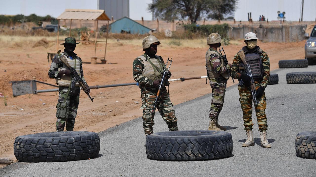 Einsatz in Nigeria: 360 Geiseln aus der Gewalt der Boko Haram befreit