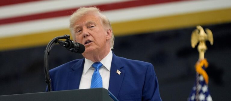 Vor Gesprächen: Trump droht mit US Maut in der Straße von Hormus