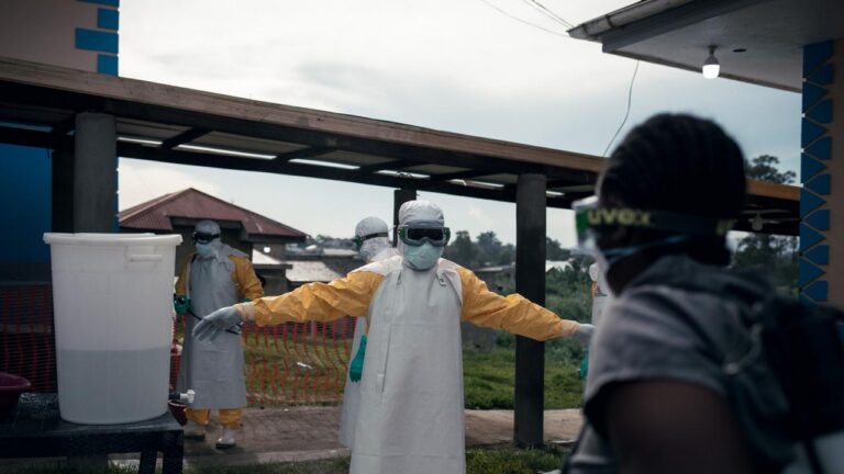 Zahl der Ebola Fälle in der DR Kongo steigt auf mehr als 700