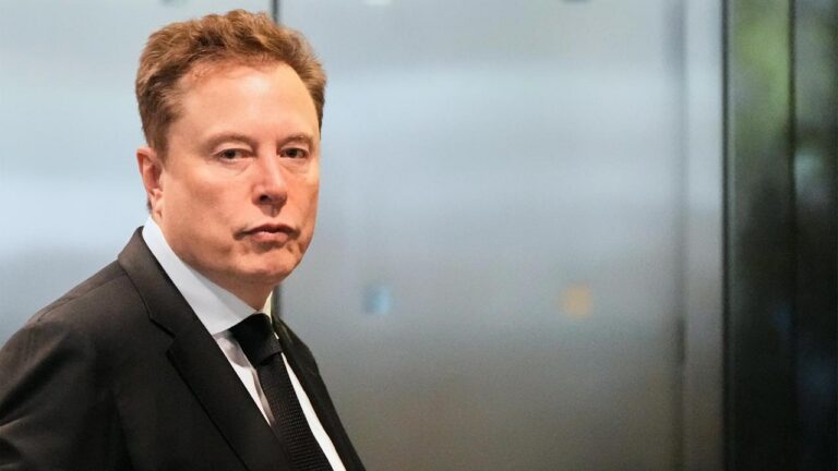 Elon Musk: Der erste Billionär durch den Börsengang von SpaceX?