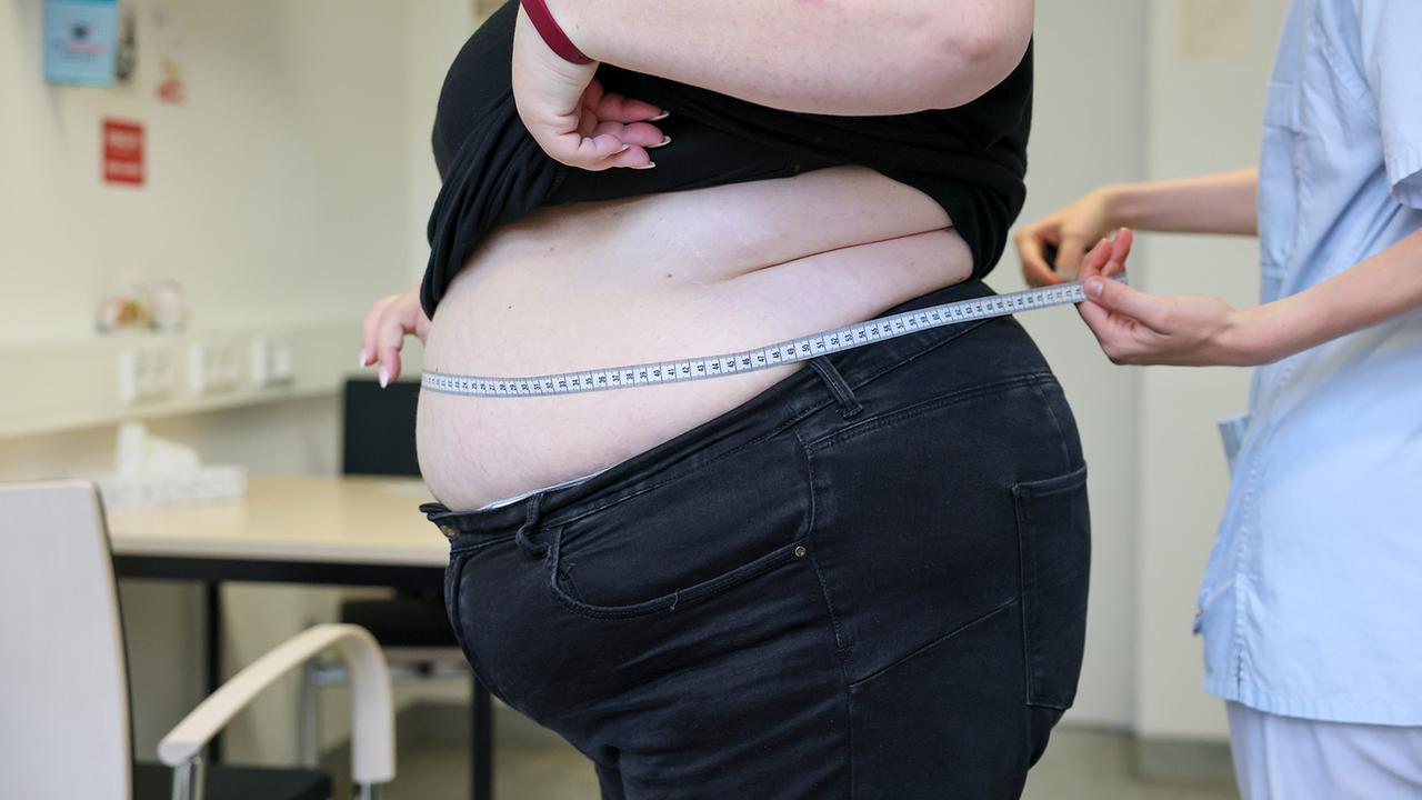 Mikrozensus: Mehr als jeder zweite Erwachsene ist übergewichtig
