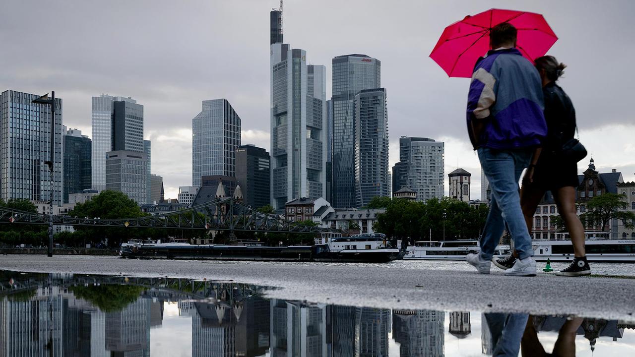 Anthropics Claude Mythos: Wie KI Banken und das Finanzsystem bedrohen könnte