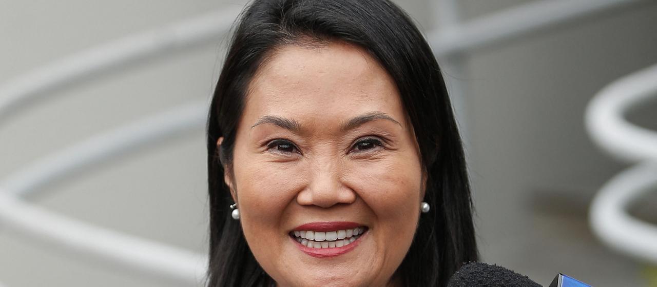 Fujimori gewinnt Präsidentenwahl in Peru knapp