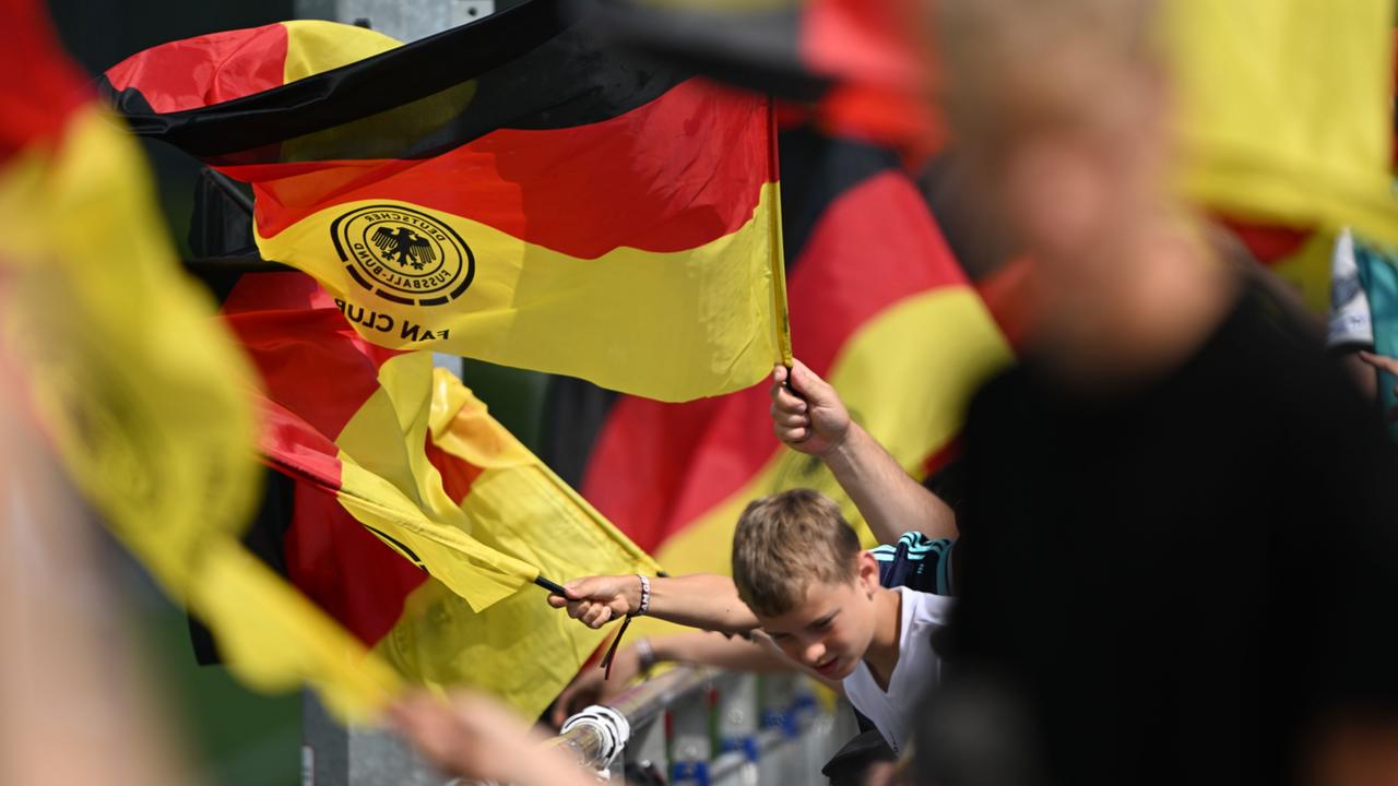Wie ist die WM Stimmung in Deutschland?