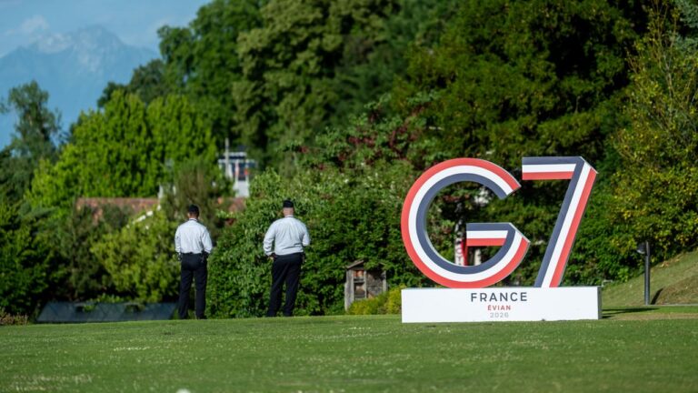 G7 Staaten beraten in Évian über den Krieg in der Ukraine