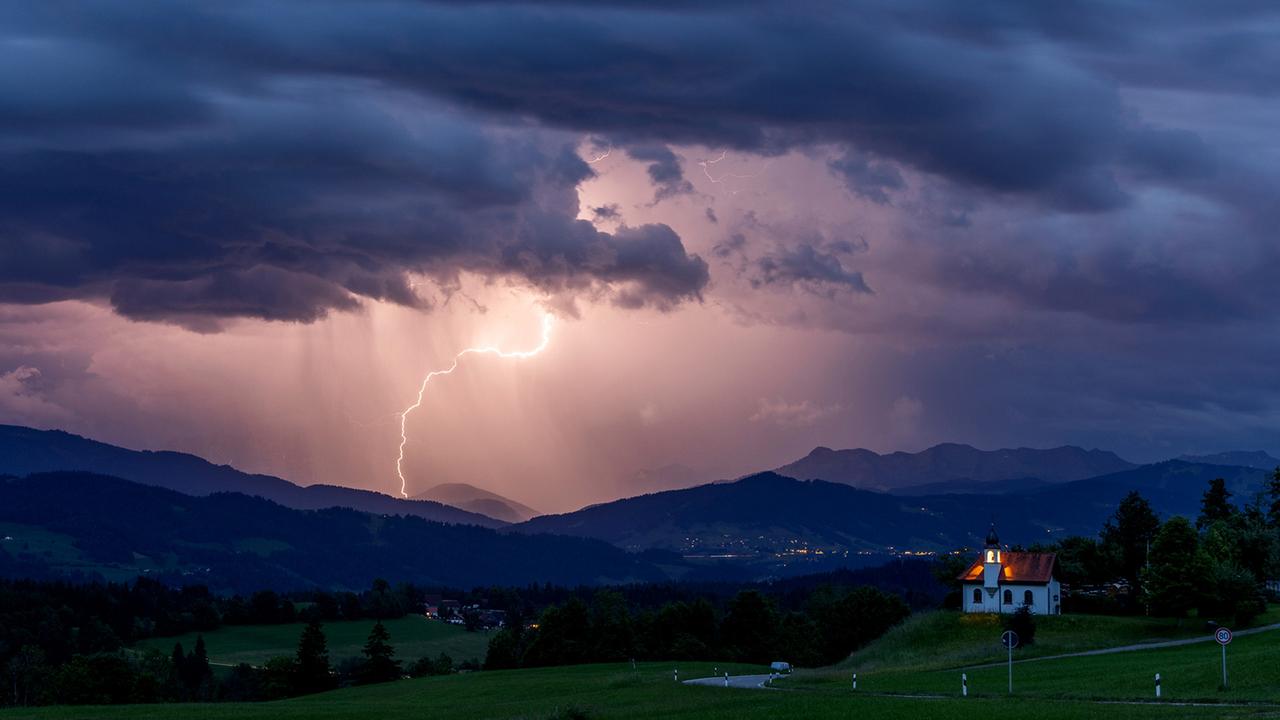 Gewitter können bei Pollenallergikern Asthma auslösen