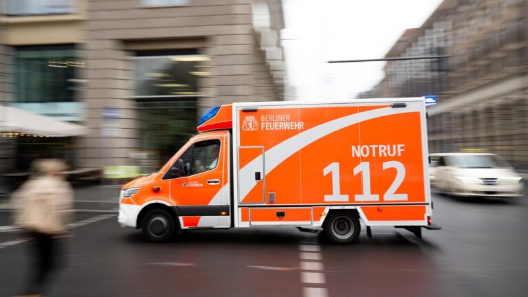 Warten auf den Notarzt: Bürokratie statt schneller Hilfe