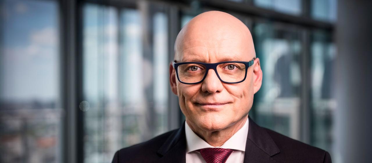 VW Manager Michael Obrowski wird neuer Finanzchef der Bahn