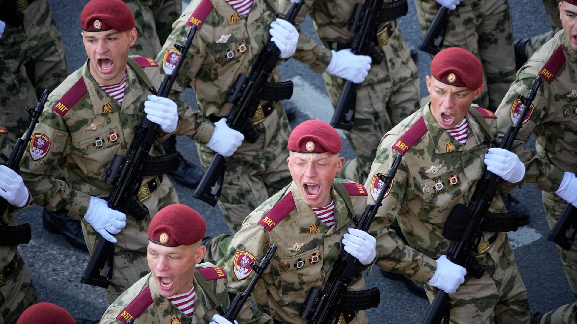 Ex General Domröse: Russland kommt in der Ukraine nicht voran