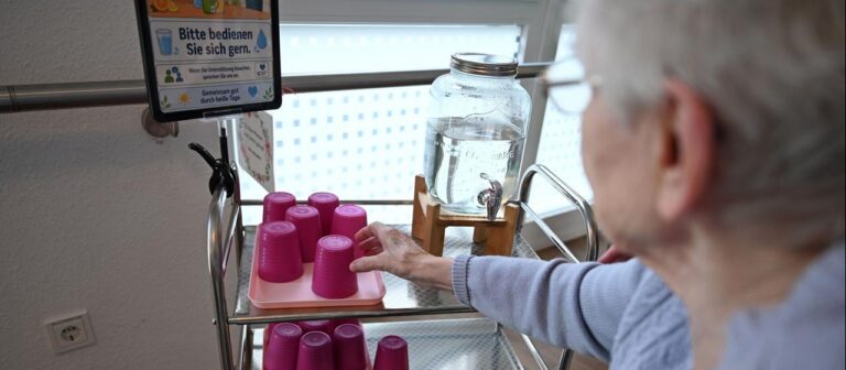 Hitzewelle in Deutschland: Wie Pflegeheime mit der Hitze umgehen