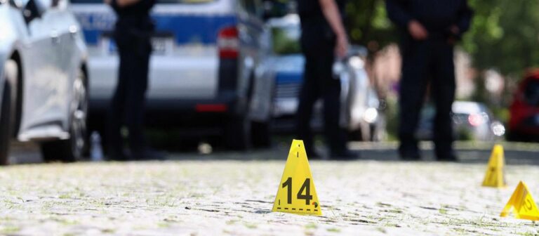 Was über die Gewalttat in Stade mit sechs Toten bekannt ist