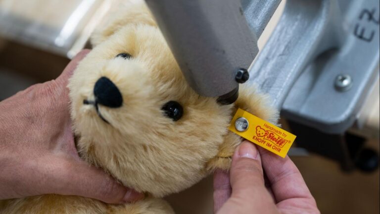 Ravensburger übernimmt Mehrheit bei Plüschtierhersteller Steiff