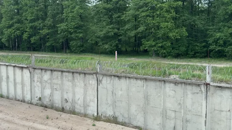 Ukraine drohte mit Angriffen: Belarus soll Signalverstärker für Drohnen abgeschaltet haben